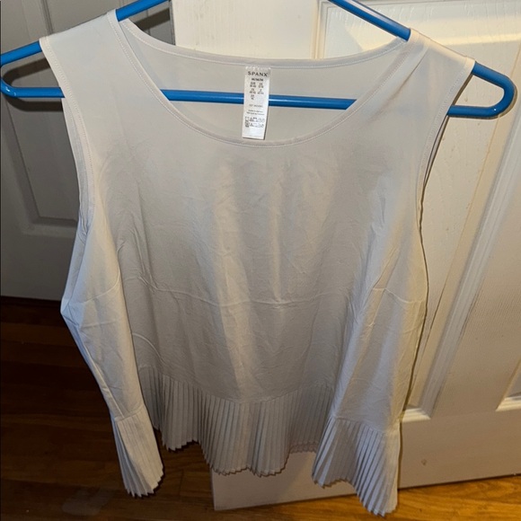 SPANX Tops - SPANX Gray Ribbed Sleeveless Tank